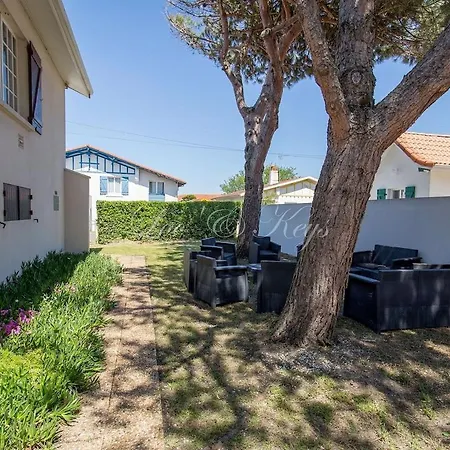 Maison Du Soleil Atypique Holiday home Biscarrosse